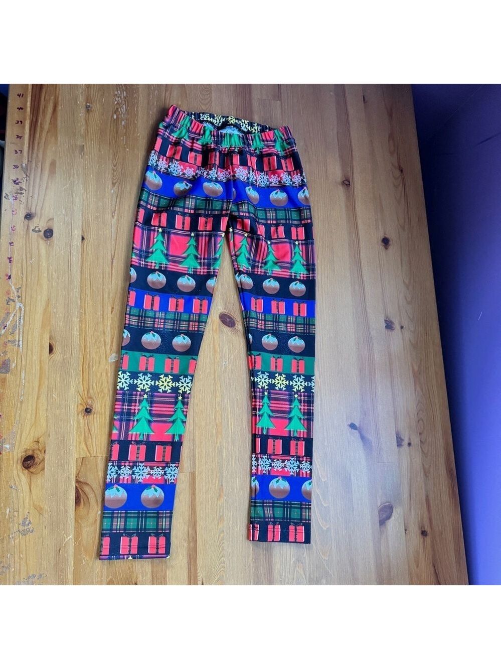 Alexandra Christmas leggings size7 nwot